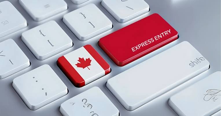 IRCC Invites 2,000 Canadian Experience Class Candidates